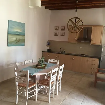Niki Apartment